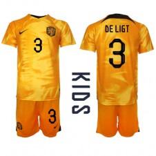Nederland Matthijs de Ligt #3 Hjemmedraktsett Barn VM 2022 Kortermet (+ korte bukser)